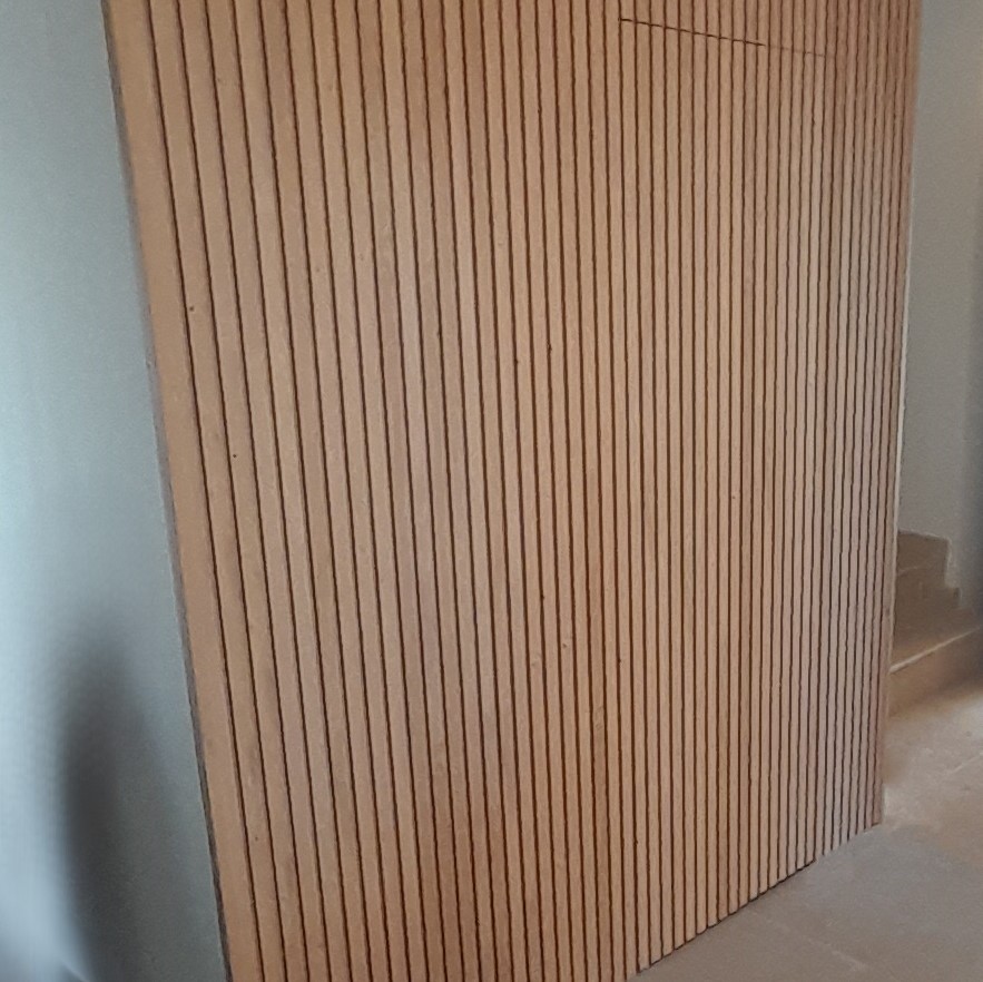 Puerta embebida con la decoración